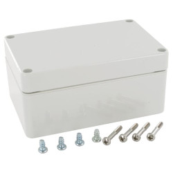 Polikarbonato korpusas 80x120x55mm M215