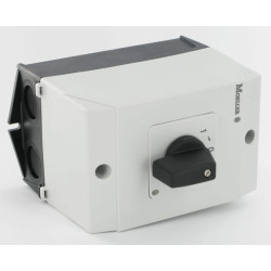 Atbulinės eigos jungiklis 3P.20A.6.5kW T038228I1