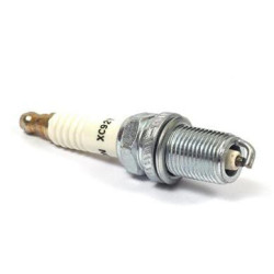 Uždegimo žvakė 797434