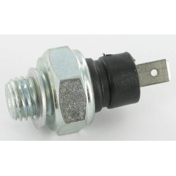 Alyvos slėgis transmisijoje 0,3 baro 6745093