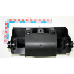 Plastikinis trąšų dozatorius su įvore 65014905