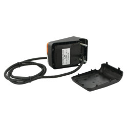 Posūkių ir gabaritinis žibintas kairysis, stačiakampis, 12 V, gintaro/skaidrus, tvirtinamas varžtais, Cobo 0307520000