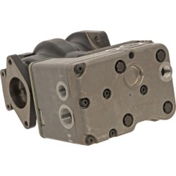 Case - IH 235 504308489 Kompresorius