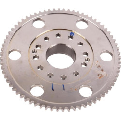 Massey Ferguson 7495 7500606301 Žiedinės pavaros atrama