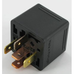 Case - IH 4240 1983394C2 Relė be diodo Case - IH