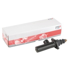 John Deere 2040 KG239016 FTE sankabos pagrindinis cilindras