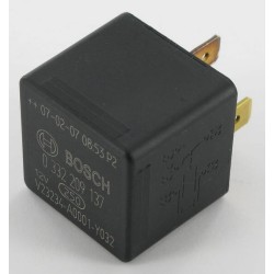 Case - IH 7140 1983394C2 Relė be diodo Case - IH