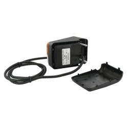 John Deere 5065E 0307520000 Krypties ir padėties apšvietimas LH stačiakampis, 12V, gintaro spalvos/skaidrus, užsukamas, Cobo