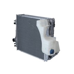 John Deere 7220 AL176362N radiatorius