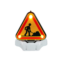 Triflash LED 12V 700mm II klasė, 3m laidas, elektrinis keltuvas 2090L7220E