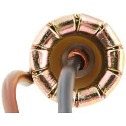 Kabelis su lemputės lizdu 8KA962886001