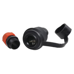 Kištukas 3 polių išskirtinis saugiklis 25036200FUM20