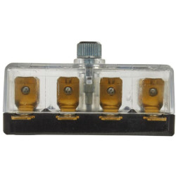 Saugiklių dėžutė 8JD002294081