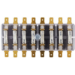 Saugiklių dėžutė 8JD002290141