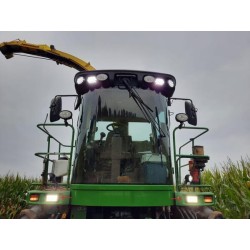Case - IH CVX120 LA80300 Darbinis šviesos diodas, 27W, 3375lm, stačiakampis, 10-30V, baltas, AMP kištukas, Combo, 18 LED, Kramp