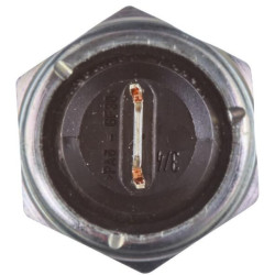 Alyvos slėgio jungiklis, 12V, M10x1, 1 kontaktas, normaliai uždaras kontaktas 6ZL003259351