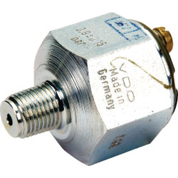 Alyvos slėgio jungiklis 0005767020N