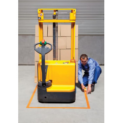 Vinilo juosta 764, mėlyna, 2 inx36 yd 7000048921