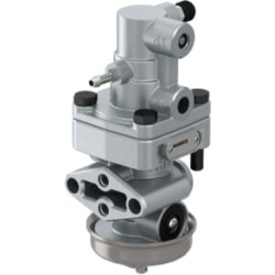 Hidraulinis/pneumatinis priekabos valdymo vožtuvas 4700152730