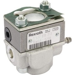 Atsarginių dalių rinkinys 1537010251