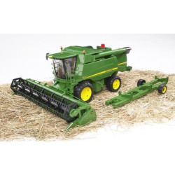 John Deere kombainas T670i U02132