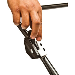 Stumiama trąšų barstytuvas 37 l 450388