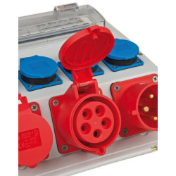 Sieninis maitinimo skirstytuvas 4/32 IP44 EM1154890020