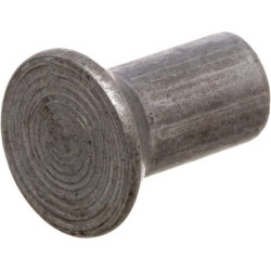 Kniedės po 0,5 kg pakuotėje 6x12 612V