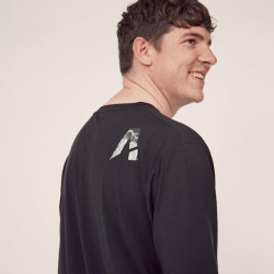 Ilgomis rankovėmis vyriškas marškinėliai, juodi M KW507002201050