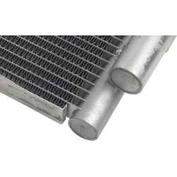 Case - IH Farmall 115C KL030100 kondensatorius