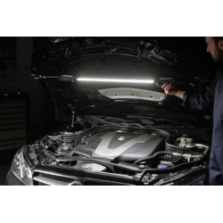 USB variklio dangčio žibintas UBL1000 2XM357300501